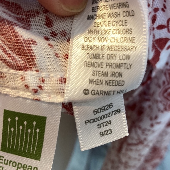 Garnet Hill NWOT Easy Linen Button Down Blouse Floral Sz 6 Coastal Vacation - Picture 10 of 16